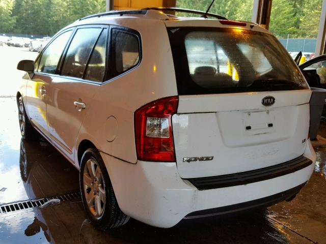 KNAFG525X77071717 - 2007 KIA RONDO BASE WHITE photo 3