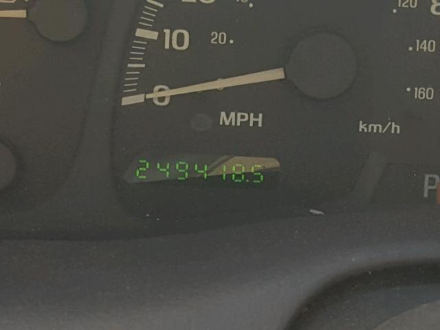 5LMFU28RX2LJ16622 - 2002 LINCOLN NAVIGATOR თეთრი ფოტო 8