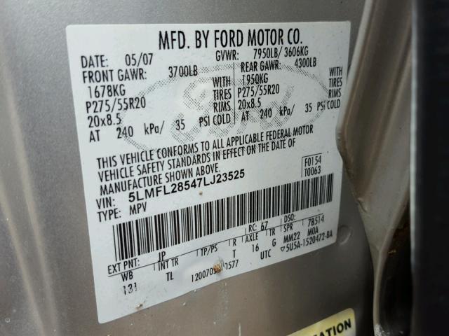 5LMFL28547LJ23525 - 2007 LINCOLN NAVIGATOR SILVER photo 10