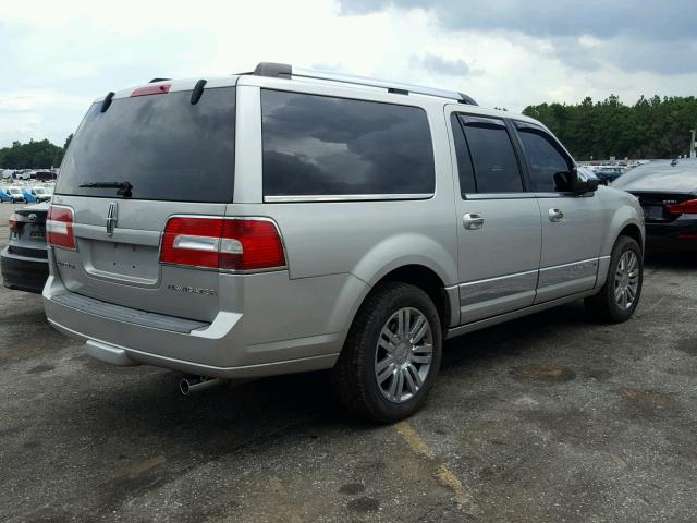 5LMFL28547LJ23525 - 2007 LINCOLN NAVIGATOR SILVER photo 4