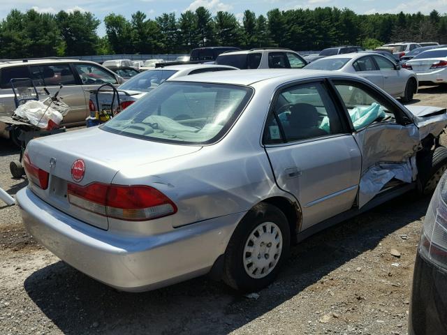 1HGCF86672A150014 - 2002 HONDA ACCORD VAL SILVER photo 4