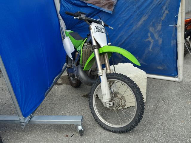 JKAKXMRC56A006561 - 2006 KAWASAKI KX250 R1 GREEN photo 1