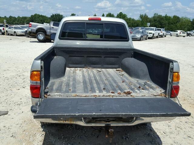 5TEHN72NX4Z455160 - 2004 TOYOTA TACOMA SILVER photo 10