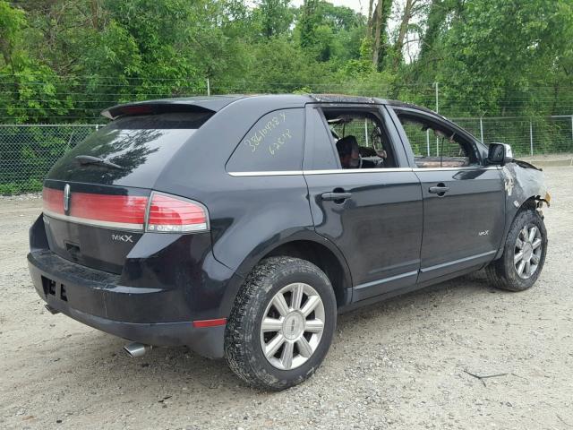 2LMDU68C77BJ24279 - 2007 LINCOLN MKX BLACK photo 4