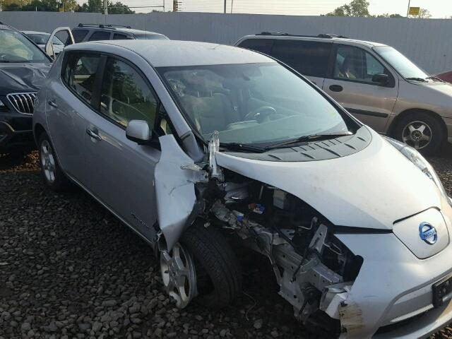 JN1AZ0CP5CT015490 - 2012 NISSAN LEAF SV SILVER photo 1