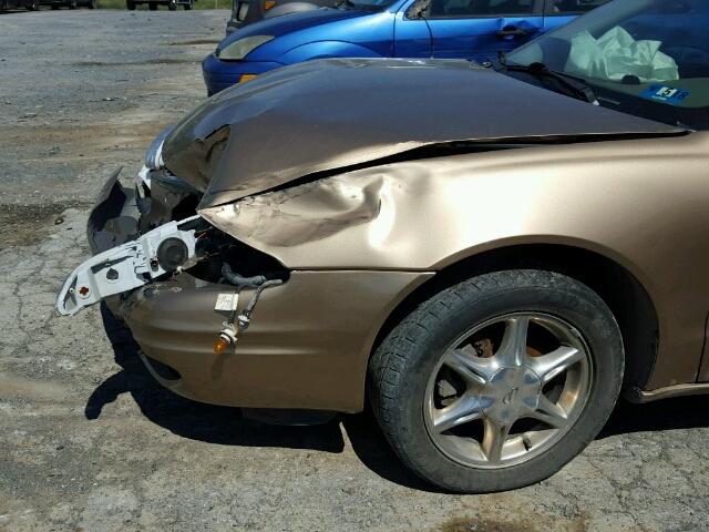 1G3NF52E2XC301095 - 1999 OLDSMOBILE ALERO GLS 金色 照片 9