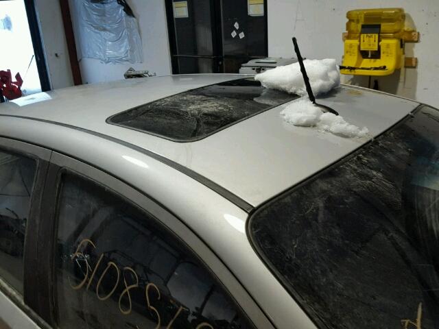 KL1TD66E49B671266 - 2009 CHEVROLET AVEO LS SILVER photo 9