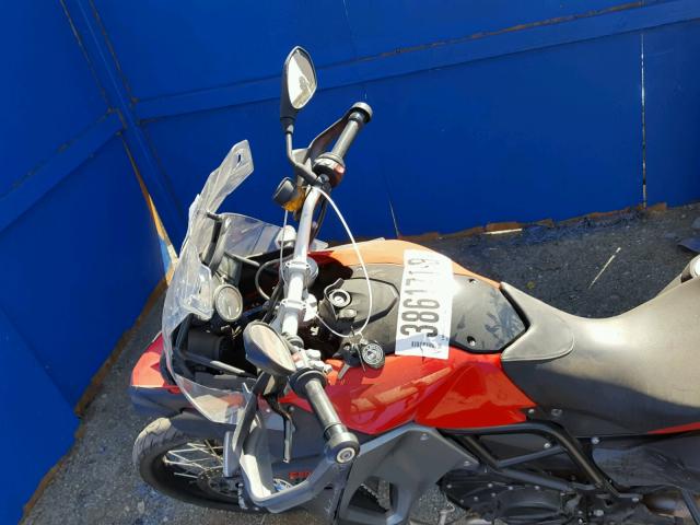 WB10B1509EZF89528 - 2014 BMW F800 GS AD RED photo 5