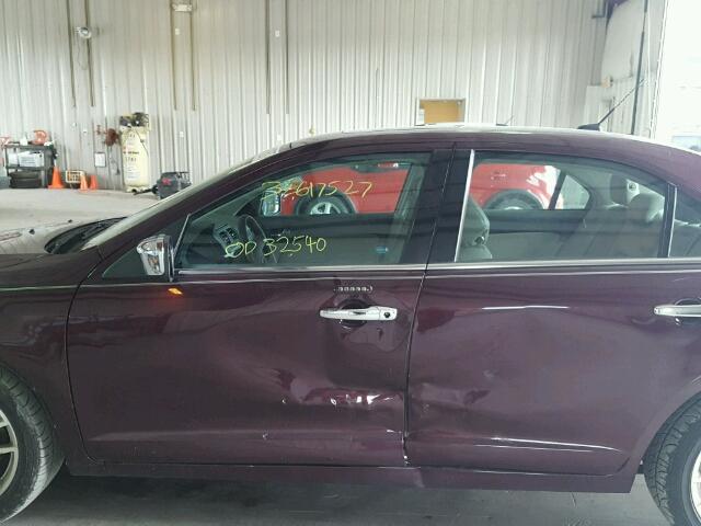 3FAHP0JA8CR386926 - 2012 FORD FUSION MAROON photo 9