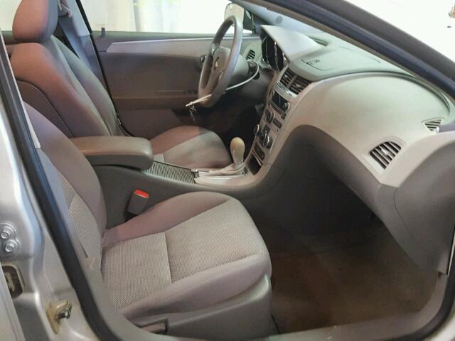 1G1ZH57B09F164162 - 2009 CHEVROLET MALIBU 1LT 银色 照片 5