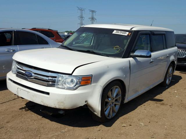 2FMHK6DT1ABA90081 - 2010 FORD FLEX LIMIT WHITE photo 2