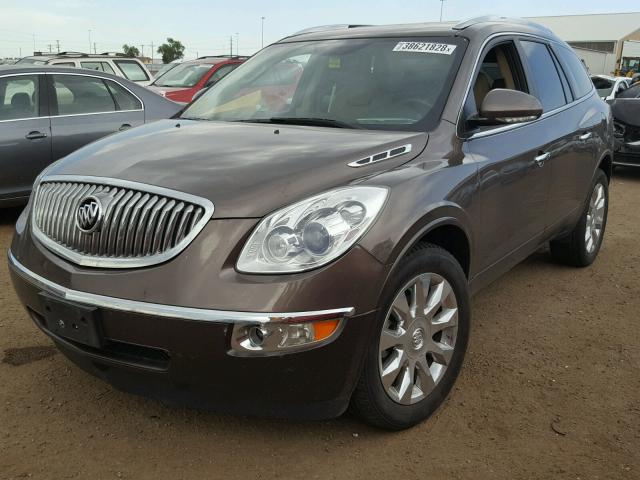 5GAKVDED7CJ369967 - 2012 BUICK ENCLAVE BROWN photo 2