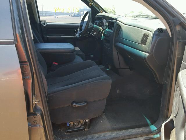 3D7KU28D14G105766 - 2004 DODGE RAM 2500 S CHARCOAL photo 5