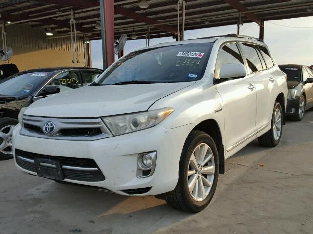 JTEDC3EH1D2015315 - 2013 TOYOTA HIGHLANDER WHITE photo 2