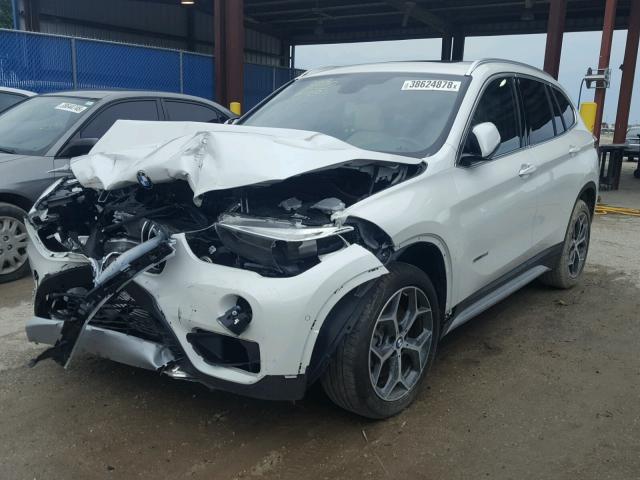 WBXHU7C38H5D71613 - 2017 BMW X1 SDRIVE2 WHITE photo 2