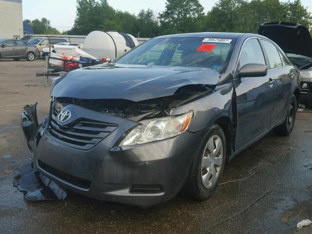 4T4BE46K19R087778 - 2009 TOYOTA CAMRY BASE GRAY photo 2