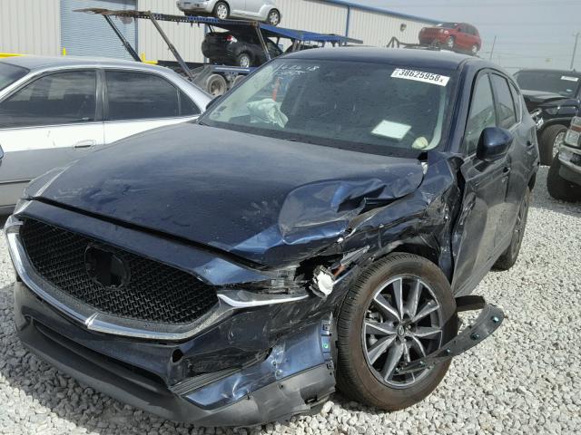 JM3KFBCM6J0301141 - 2018 MAZDA CX-5 TOURI BLUE photo 2