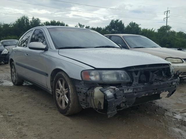 YV1RS61R112018914 - 2001 VOLVO S60 SILVER photo 1
