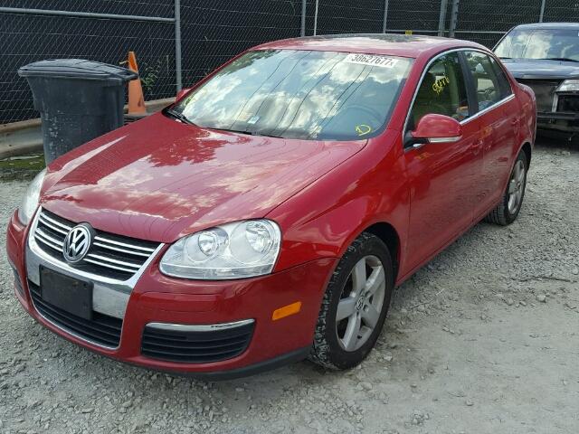 3VWRZ71K28M087962 - 2008 VOLKSWAGEN JETTA SE RED photo 2