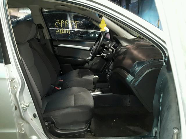 KL1TD56638B007428 - 2008 CHEVROLET AVEO BASE Srebrny zdjęcie 5