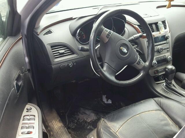 1G1ZE5E05CF270530 - 2012 CHEVROLET MALIBU LTZ 银色 照片 9