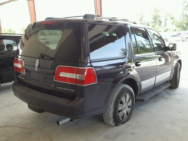 5LMFU27547LJ07792 - 2007 LINCOLN NAVIGATOR BLACK photo 4