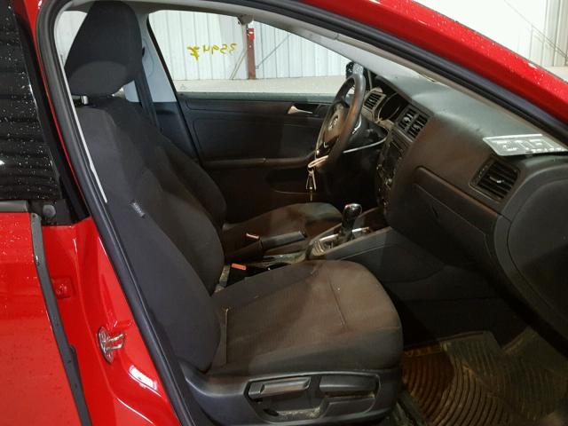 3VW2K7AJ6FM427477 - 2015 VOLKSWAGEN JETTA BASE 红色 照片 5