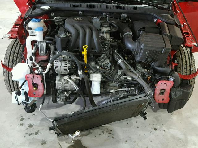 3VW2K7AJ6FM427477 - 2015 VOLKSWAGEN JETTA BASE 红色 照片 7