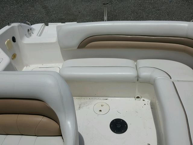GDYH4509L304 - 2004 HURR BOAT WHITE photo 6
