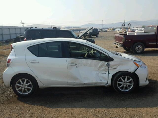 JTDKDTB31C1517151 - 2012 TOYOTA PRIUS C WHITE photo 9