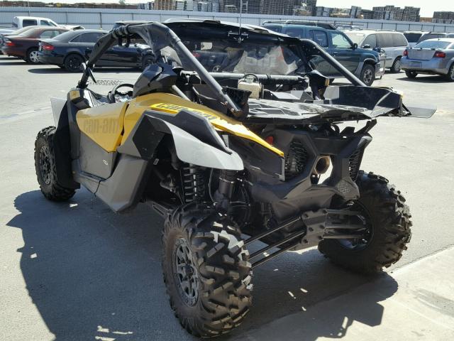 3JBVDAW23HK001756 - 2017 CAN-AM MAVERICK X TWO TONE photo 3