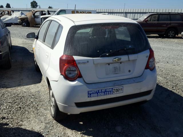 KL1TD6DE3AB049426 - 2010 CHEVROLET AVEO LS WHITE photo 9