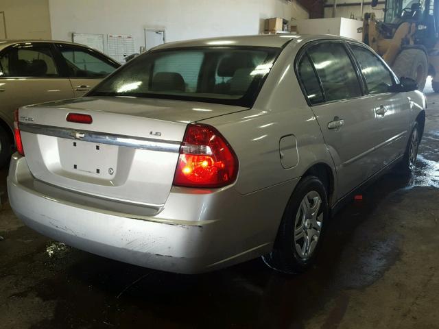 1G1ZS51FX6F286844 - 2006 CHEVROLET MALIBU LS SILVER photo 4