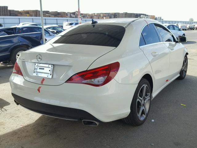 WDDSJ4EB3EN038488 - 2014 MERCEDES-BENZ CLA 250 WHITE photo 4