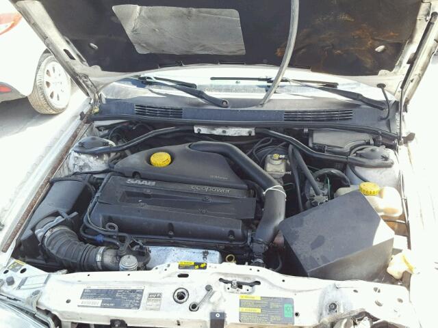 YS3DF58K612002014 - 2001 SAAB 9-3 SE WHITE photo 7