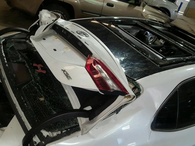 4T1B61HK3JU013088 - 2018 TOYOTA CAMRY XSE WHITE photo 9