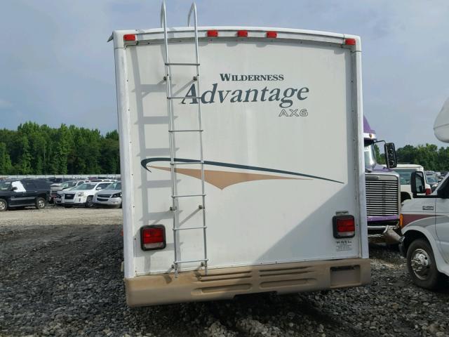 1ED5B362354005709 - 2005 WILD ADVANTAGE WHITE photo 8