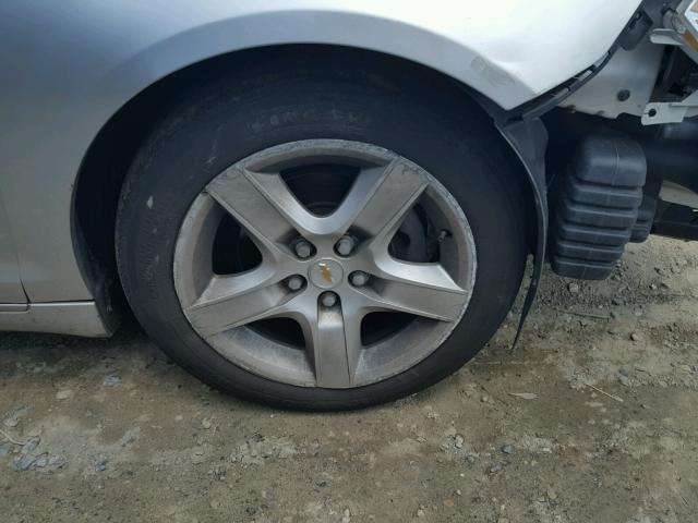 1G1ZC5EBXAF256918 - 2010 CHEVROLET MALIBU 1LT 银色 照片 9