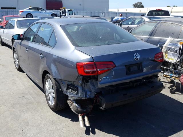 3VW2K7AJ3FM235949 - 2015 VOLKSWAGEN JETTA BASE 灰色 照片 3