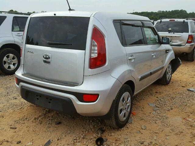 KNDJT2A5XD7487335 - 2013 KIA SOUL SILVER photo 4