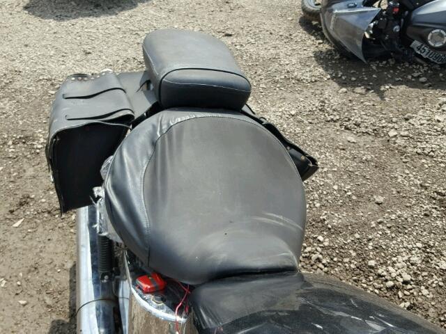 JH2RC44393M705197 - 2003 HONDA VT750 CDA 黑色 照片 6