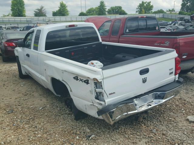 1D7HW42NX6S589823 - 2006 DODGE DAKOTA SLT WHITE photo 3