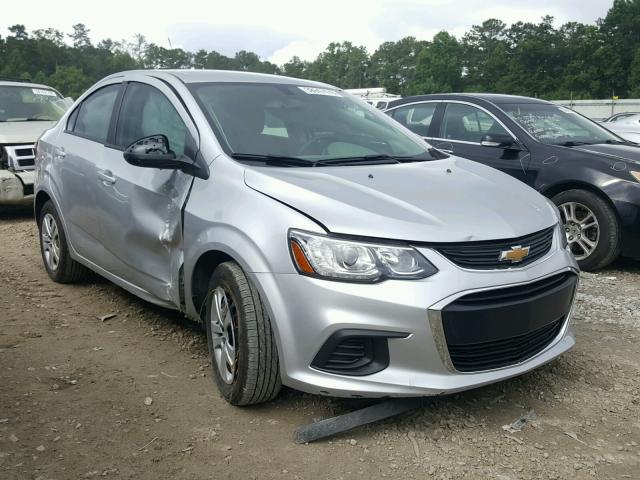 1G1JB5SH5H4176635 - 2017 CHEVROLET SONIC LS 银色 照片 1
