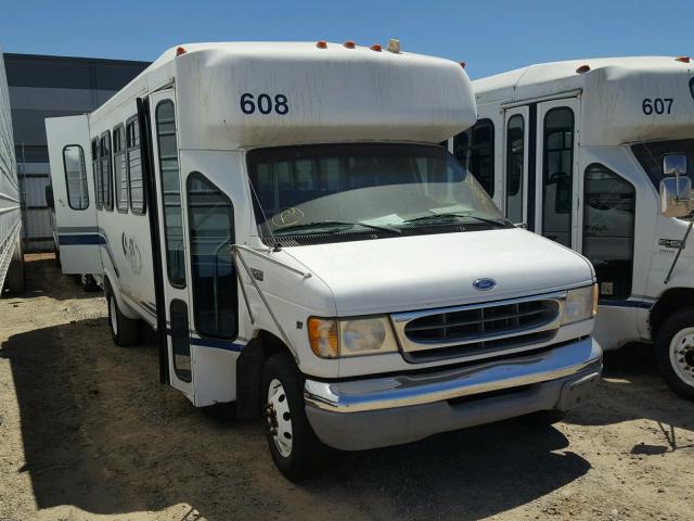 1FDXE45S2YHA98880 - 2000 FORD ECONOLINE WHITE photo 1