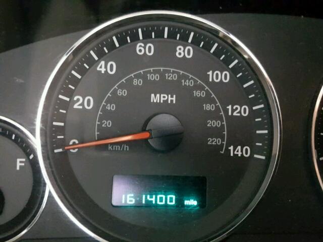 1J8HG48N36C229259 - 2006 JEEP COMMANDER ბეჟი ფოტო 8