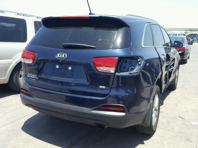 5XYPG4A31HG303496 - 2017 KIA SORENTO LX BLUE photo 4