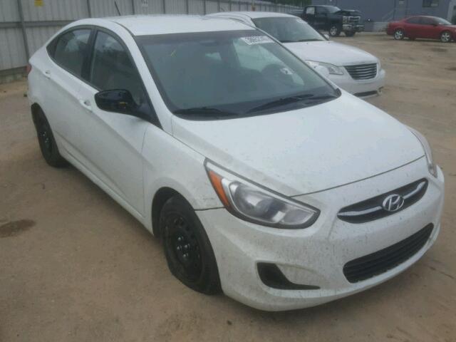 KMHCT4AE6GU945815 - 2016 HYUNDAI ACCENT SE WHITE photo 1