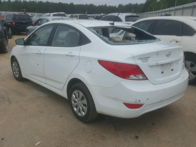 KMHCT4AE6GU945815 - 2016 HYUNDAI ACCENT SE WHITE photo 3