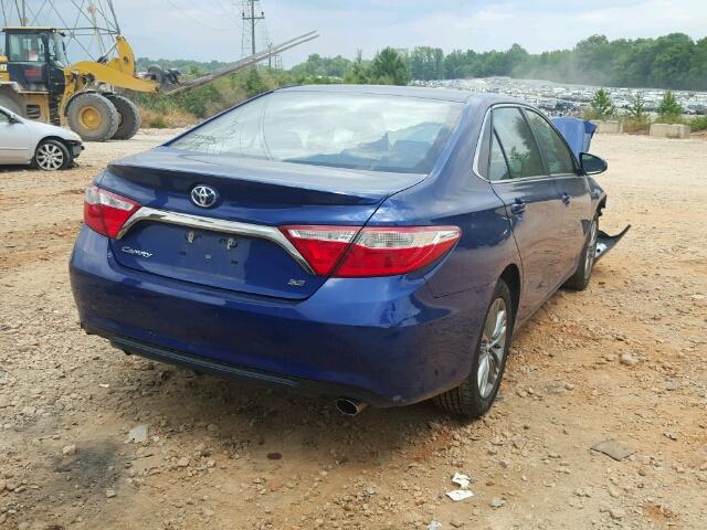 4T1BF1FK0FU924540 - 2015 TOYOTA CAMRY LE BLUE photo 4