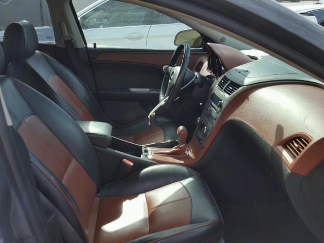 1G1ZK57758F188887 - 2008 CHEVROLET MALIBU LTZ 灰色 照片 5